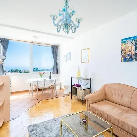 Lero Sea View
