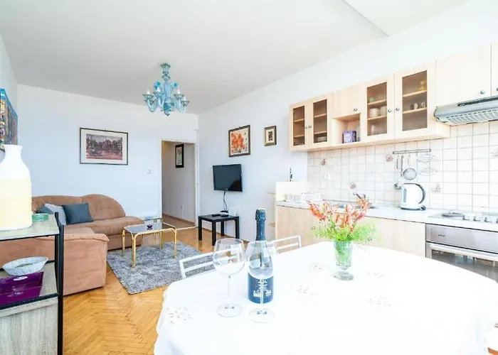 Lero Sea View Appartement *